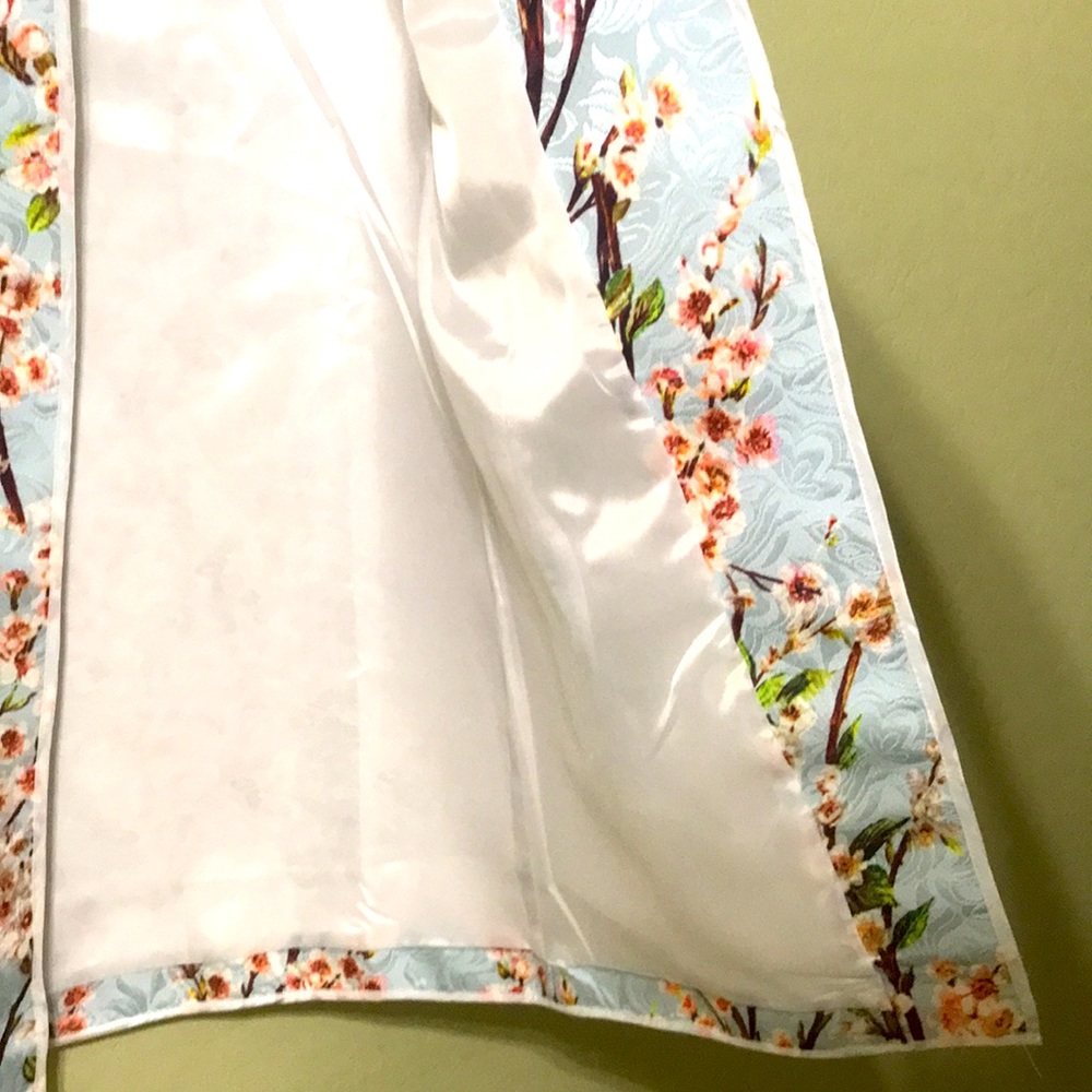 Print Jacket - Picture 3 of 3